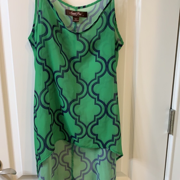 New Sweet Pea by Stacy Frati high low top Small - Picture 5 of 6